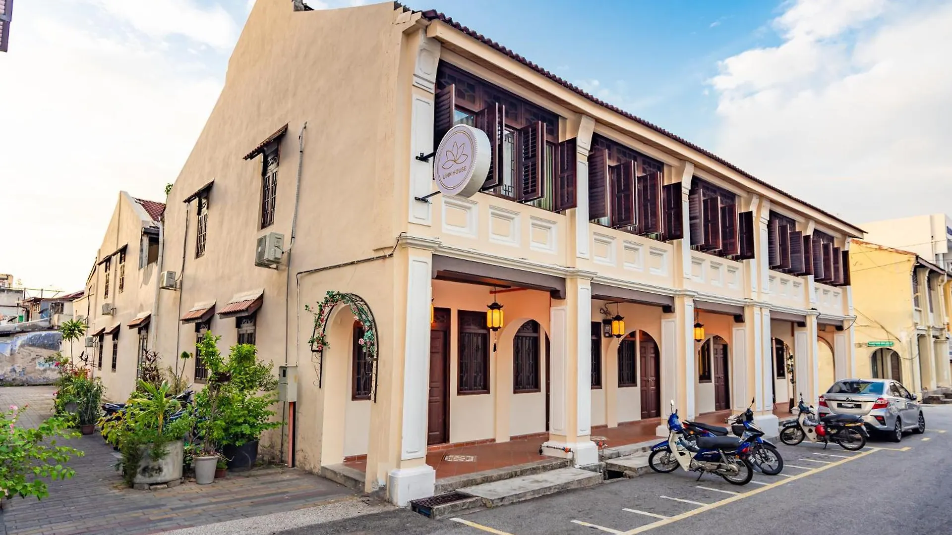 Old Town Story Linn House George Town 0*,