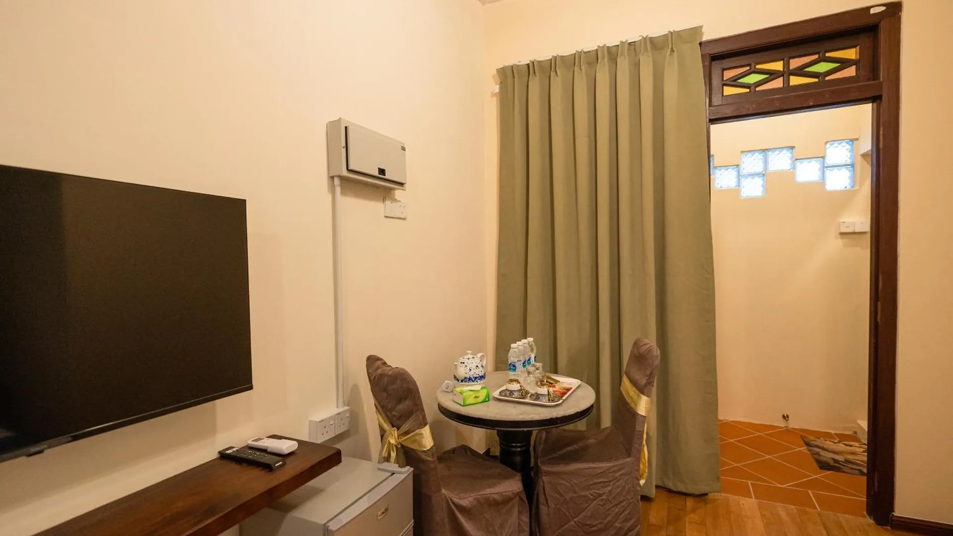 Old Town Story Linn House George Town Apart Otel